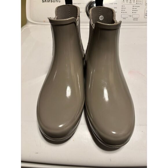 Hunter Khaki Short Rain Boots - Picture 2 of 5
